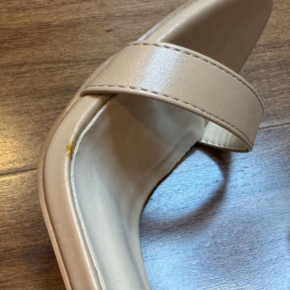 PRETTY LITTLE THING Chic Tan Ankle Strap Heels - Picture 7 of 12